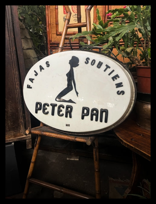 II.3884 CARTEL PETER PAN