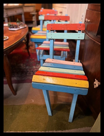 I.4529 CUARTETO DE SILLAS DE NIÑO DE COLORES