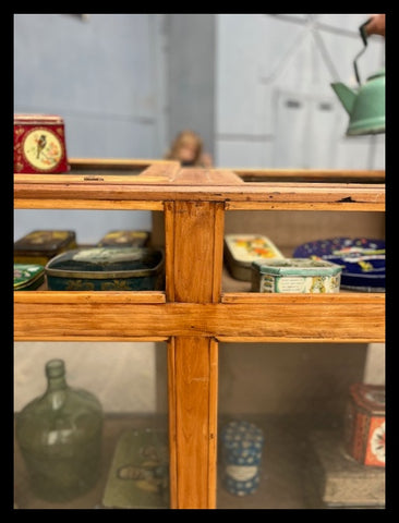 I.4534 VITRINA DE ALMACÉN