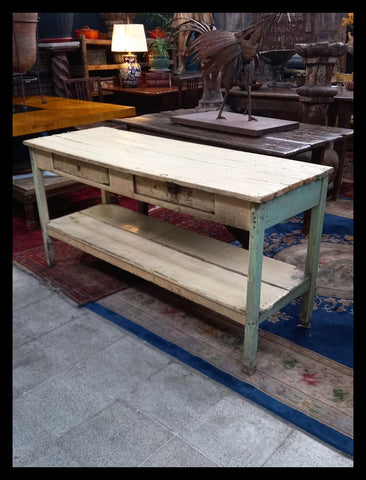 I.4470 MESÓN DE 2 CAJONES