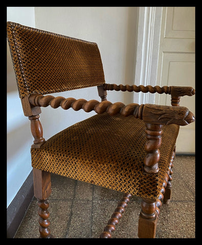 I.4476 SILLAS TORNEADAS