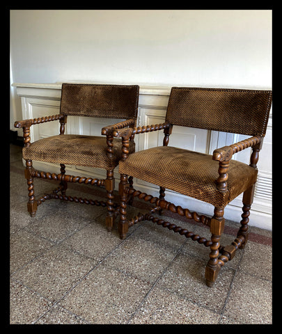 I.4476 SILLAS TORNEADAS