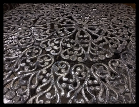 I.4424 JUEGO DE TERRAZA DE ALUMINIO FUNDIDO