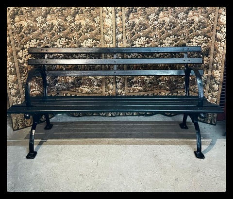 I.4430 ESCAÑO MODERNO NEGRO