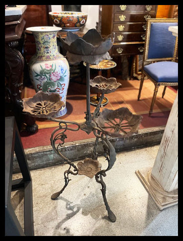 II.3713 JARDINERA DE FIERRO