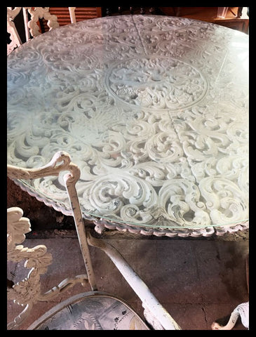 I.4349 JUEGO DE TERRAZA DE ALUMINIO FUNDIDO