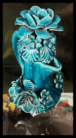 II.3823 FLORERO DE CERÁMICA