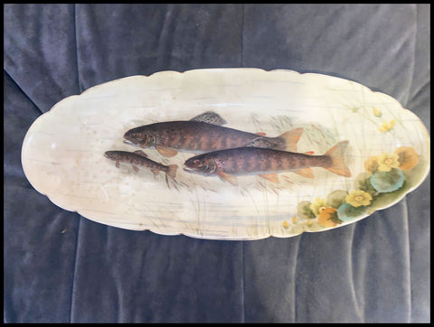 II.3824 JUEGO DE LOZA DE PESCADO