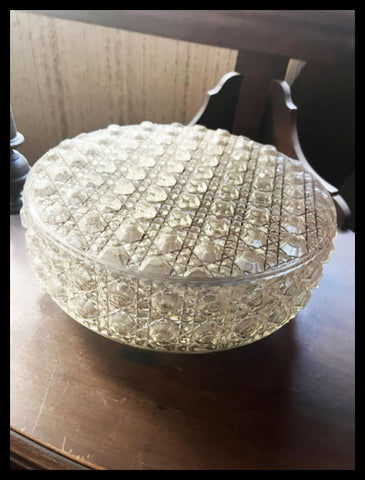 II.3832 PLAFÓN DE VIDRIO CON ESFERAS