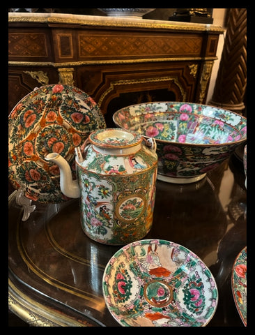 II.3825 TETERAS CANTÓN CHINAS