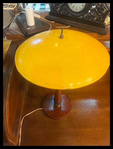 II.3844 LÁMPARA DECO AMARILLA