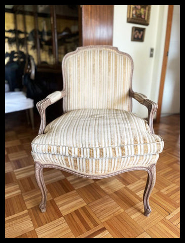 I.4458 2 SILLONES FRANCESES TAPIZADOS