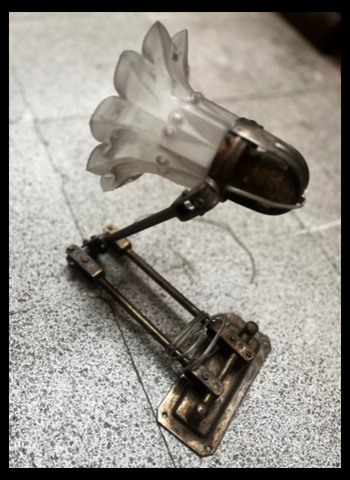 II.3837 LÁMPARA DE MURO REGULABLE