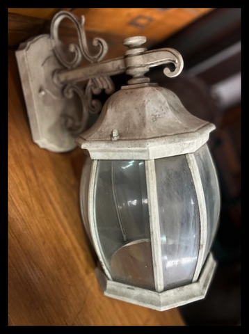 II.3839 FAROL BLANCO