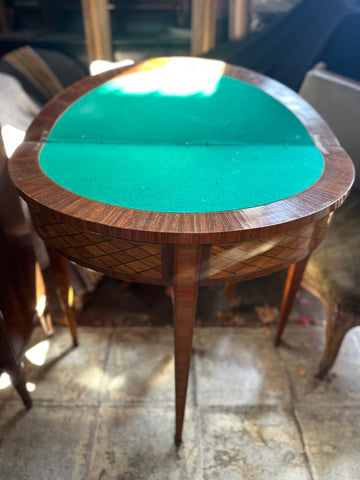 I.5009 MESA DE JUEGO CON MARQUETERÍA