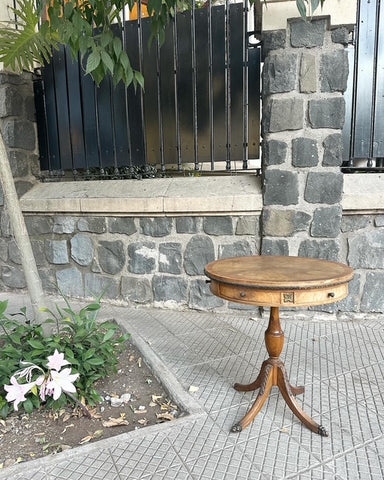 I.5015 MESITA LATERAL CON CAJONES