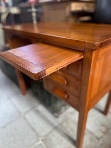 I.5021 ESCRITORIO FISCAL