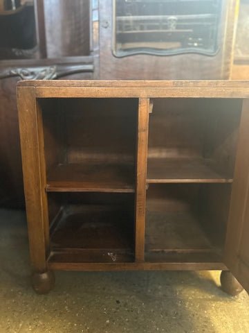 I.5024 VELADOR DE UNA PUERTA