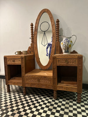 TOCADORES, PEINADORES Y BIOMBOS