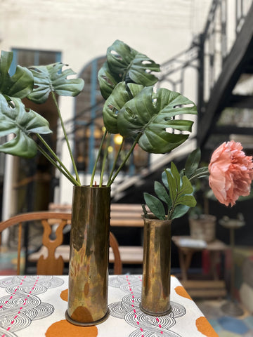 II.5024 FLOREROS DE BRONCE