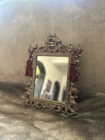 II.5025 ESPEJO EN MARCO DE BRONCE