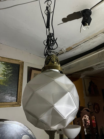 II.5055 LÁMPARA COLGANTE ART DECÓ DE VIDIRO EMPAVONADO