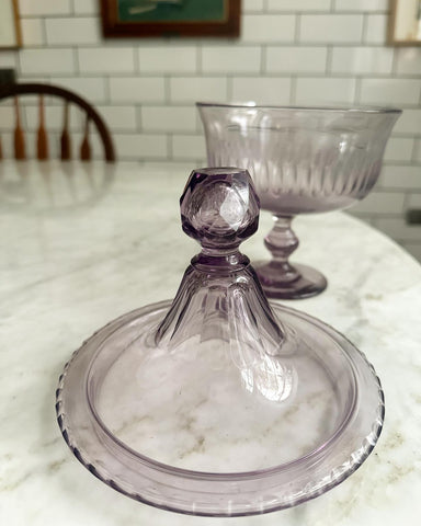 II.5057 DULCERA DE CRISTAL LILA