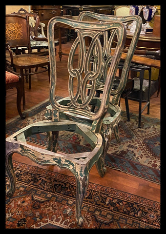 I.4505 PAR DE SITIALES DECAPADOS