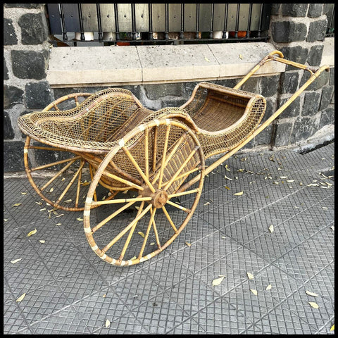 II.3850 CARRETA DE MIMBRE