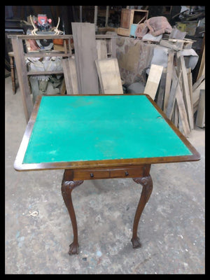 post-chippendale-reina-ana