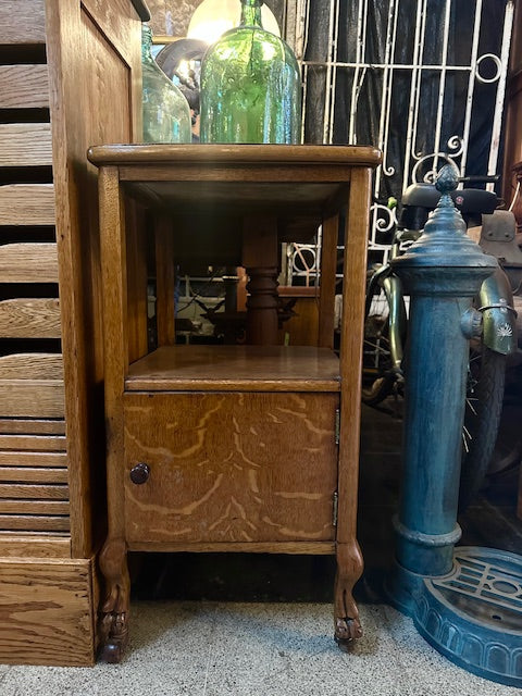 I.5066 VELADOR DE ROBLE AMERICANO