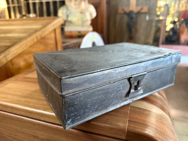 II.5078 CAJITA DE LATÓN