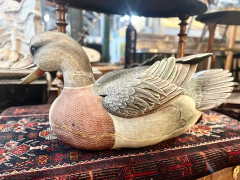 II.5089 GRAN PATO DE MADERA TALLADA