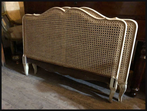 I.1521 PAR DE CAMITAS DE JUNCO