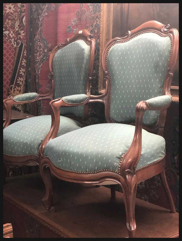 I.1842 PAR DE SILLONES CELESTES