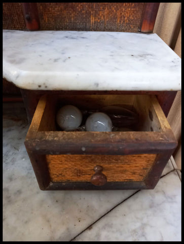 I.3825 COMODA TOCADOR INGLESA HECHA EN CHINA