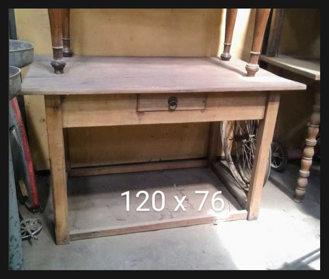 I.1774 ESCRITORIO CON CAJÓN