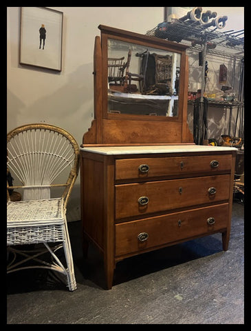 I.3988 CÓMODA DE LINGUE CON MÁRMOL Y ESPEJO