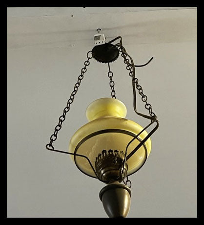 II.3452 LÁMPARA AMARILLA