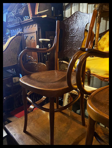 I.2943  2 SITIALES VIENA