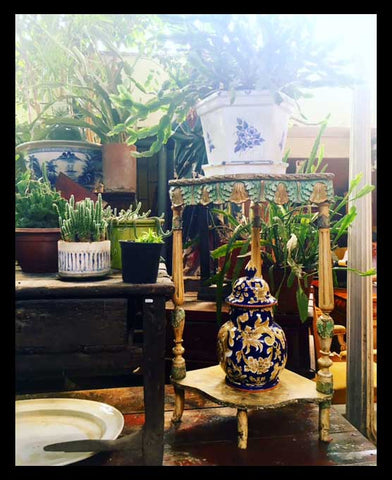 II.1236 MACETA PINTADA