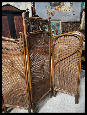 II.2878  BIOMBO ART NOUVEAU DE HAYA Y JUNCO