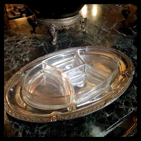 II.1266 BANDEJA DE PLAQUÉ Y VIDRIO