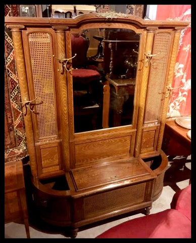 I.916 PERCHERO DE MADERA Y JUNCO