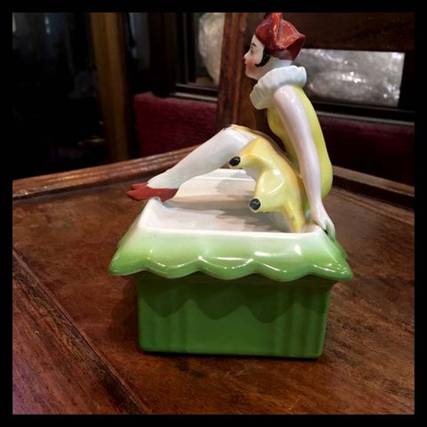 II.1284 CAJITA ART DECÓ