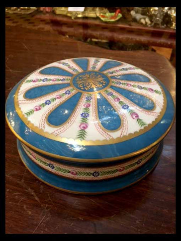 II.1292 CHOCOLATERA DE PORCELANA PERLMAN FRANCE