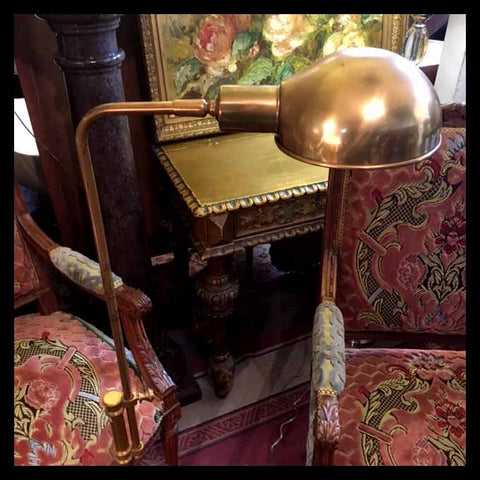 II.1311 LÁMPARA DE PIE DE BRONCE