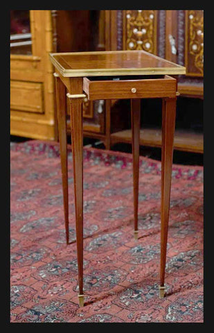 I.1860 MESITA DE LUZ DE CABOA