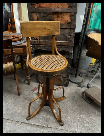 I.3842 SILLA GIRATORIA ALTA