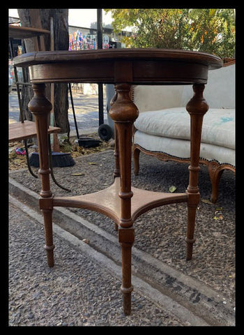 I.3059   MESA DE APOYO REDONDA DE LINGUE